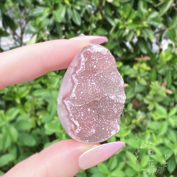 閃閃淺粉色水晶小龍蛋水晶擺件 (一物一圖)