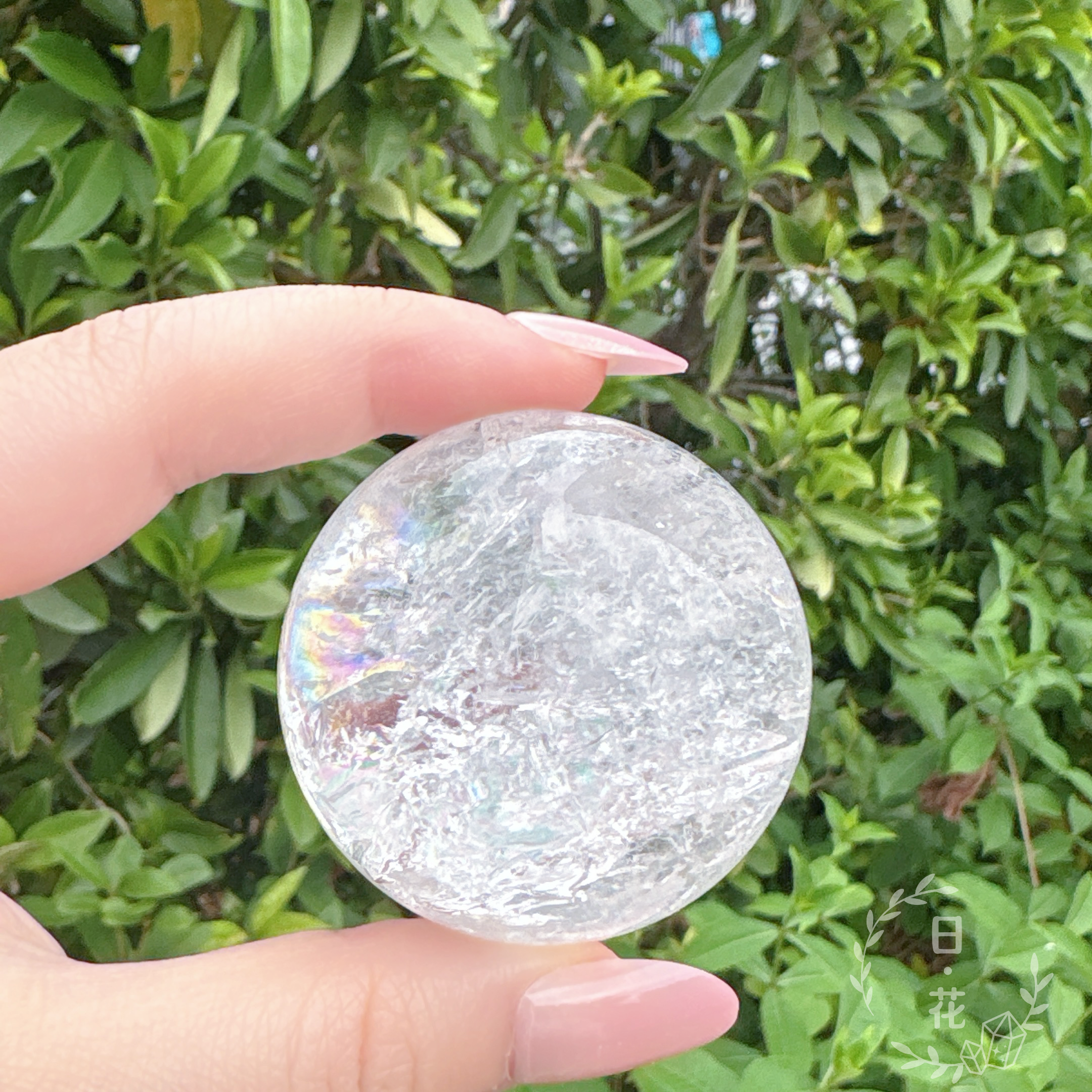 阿賽斯特萊白水晶彩光水晶球擺件 一物一圖