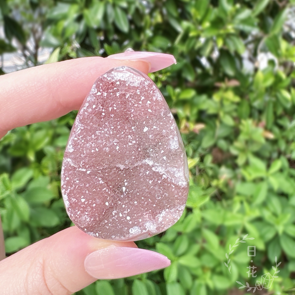 閃閃淺粉色水晶小龍蛋水晶擺件 (一物一圖)