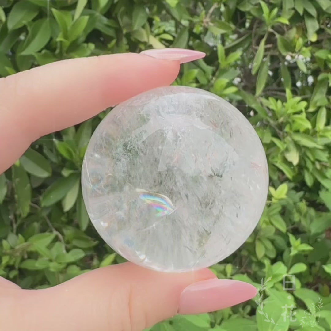 阿賽斯特萊白水晶彩光水晶球擺件 一物一圖
