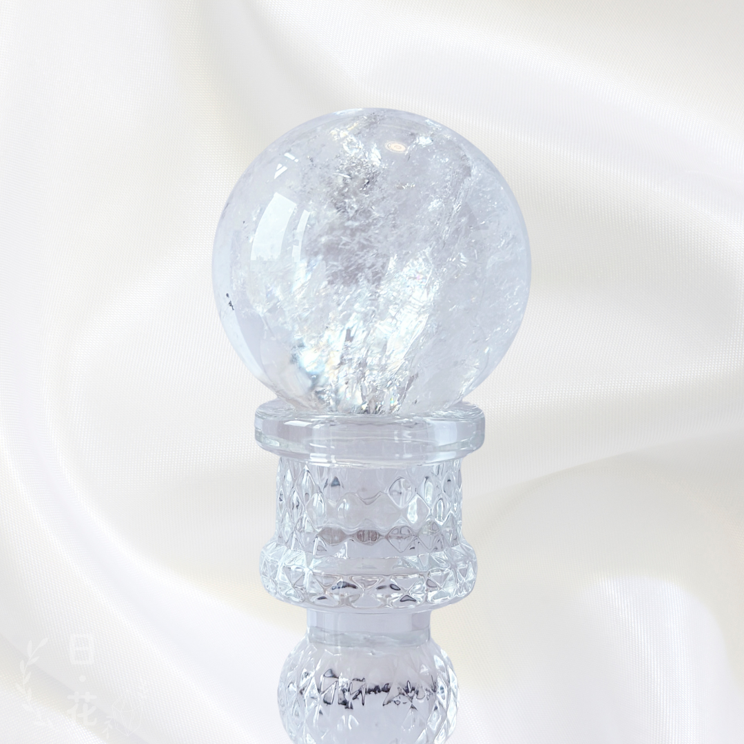 阿賽斯特萊白水晶彩光水晶球擺件 一物一圖 (特價)